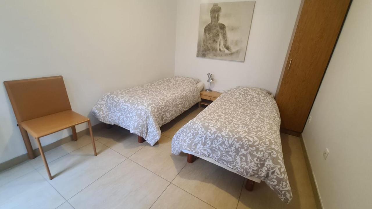 Le Bonheur Est Parfois Cache Dans L'Inconnu Apartment Selestat Luaran gambar