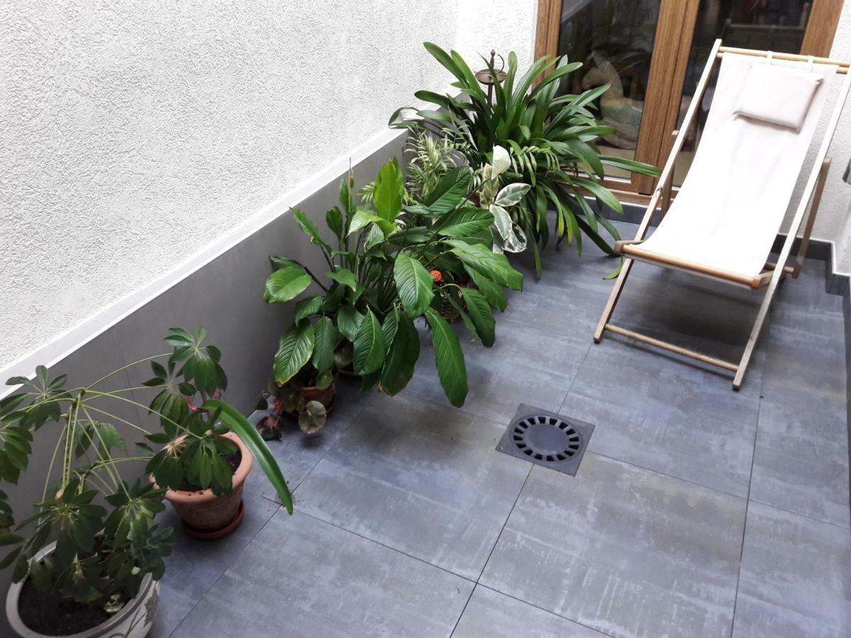 Le Bonheur Est Parfois Cache Dans L'Inconnu Apartment Selestat Luaran gambar